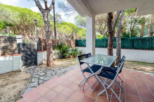 Hauzify I Apartament Edelweiss - Housity