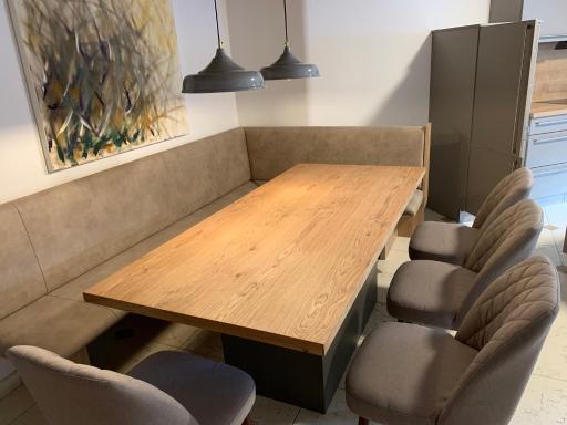 Huge and Calm Apartment in Central Garmisch - Housity
