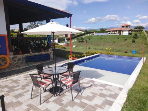 Casa Finca La Pintada - Housity