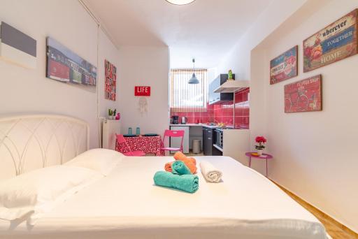 Cozy Studio near Downtown - Housity