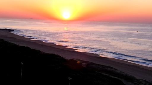 Seaview Apartment Amanzimtoti - Housity