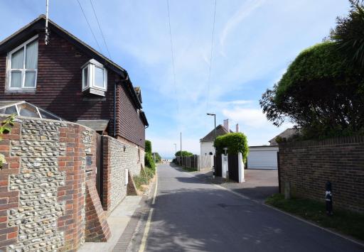 The Loft, Angmering-On-Sea - Housity
