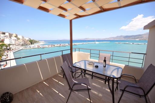 Limani House TOP Location - Amazing View - Housity