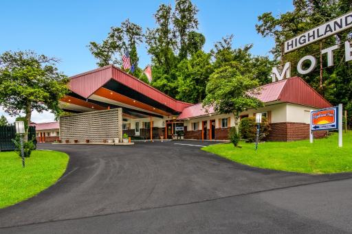 Highland Inn New Cumberland - Housity