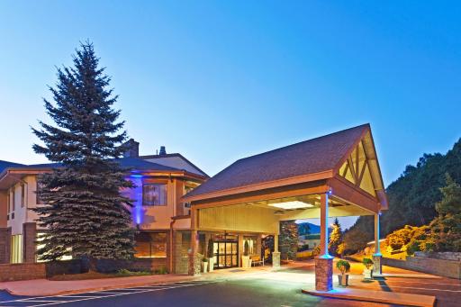 Holiday Inn Express Blowing Rock South, an IHG Hotel - Housity