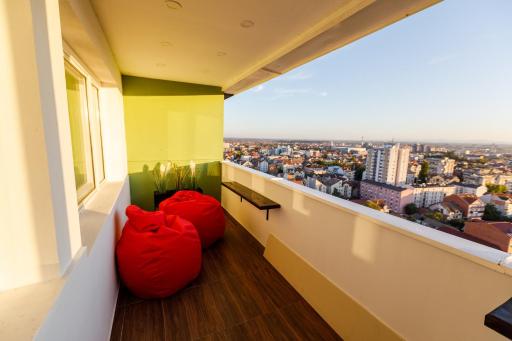 Kristall Apartments 2 Panorama - Housity