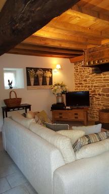 Le Cerisier Holiday Cottage - Housity