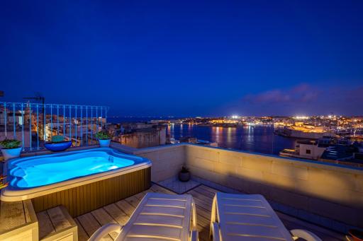 Tano's Boutique Guesthouse - Housity