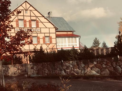 Pirčių slėnis - Housity