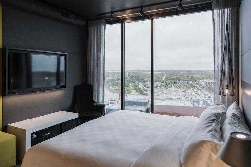 Alt Hotel Saskatoon - Housity