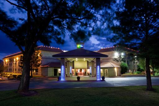 Holiday Inn Express Mesa Verde-Cortez, an IHG Hotel - Housity