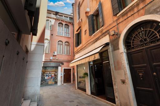 Residenza Manin Apartments - Housity