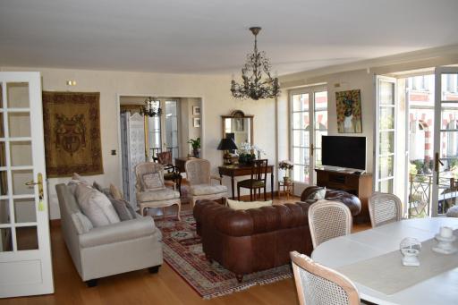 Le Grand Appartement - Housity