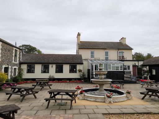 Coach house hotel - Housity