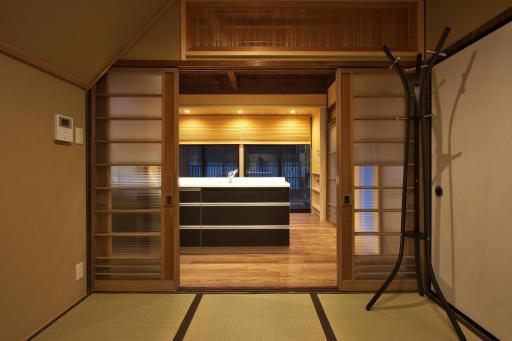 Musashi Sakaean - Housity