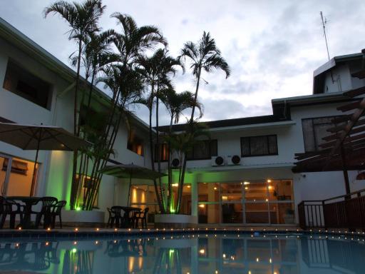 Premier Splendid Inn Pinetown - Housity
