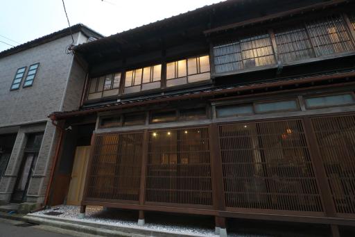 Musashi Sakaean - Housity