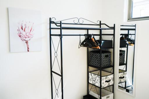 U201 Brunswick Living Top floor Balcony Close to APT and CBD Free Wifi Tram at Doorstep - Housity