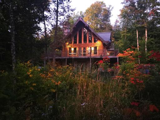 Chalet Mont Tremblant Luxury Lodge - Housity