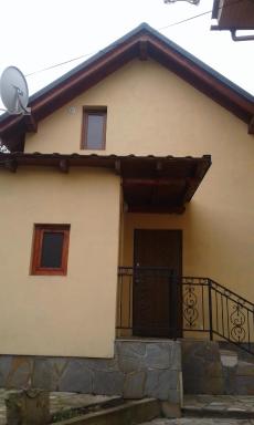 Dva Opryshka - Housity