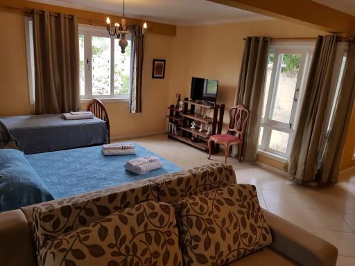 Escolha flat família com cozinha ou suítes separadas e independentes - Housity