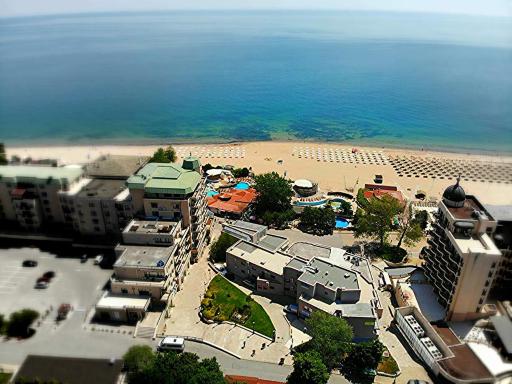 1-st Line Izvora Sea View Apartments on Golden Sands - Hizvo