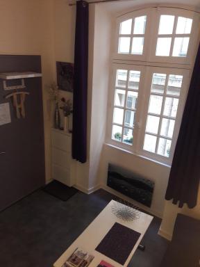 T1bis duplex Hyper centre historique de BX - Housity