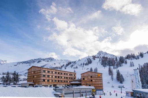 JUFA Hotel Malbun - Housity