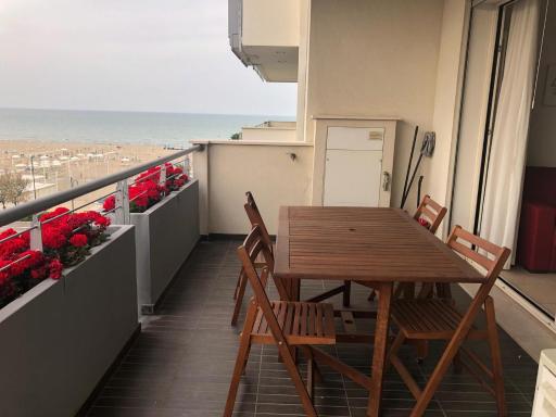 Brezza da mare - Housity