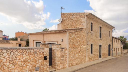 Pool House Marineta - Housity