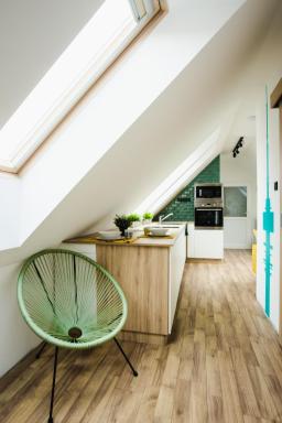 V10 Apartment - Housity