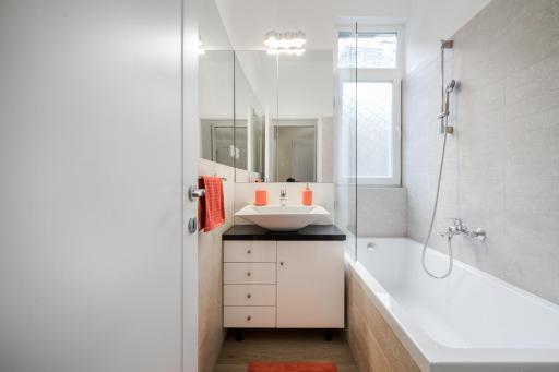 BpR Danube Panoramic Suite - Housity