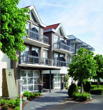 Kurhotel Grüttner mit eigenem Sole Thermal Schwimmbad 32 Grad und Saunalandschaft - Housity