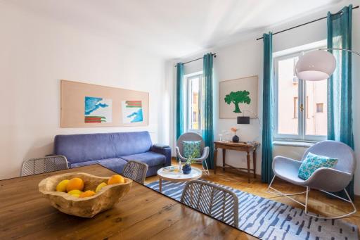 ROMAC Condotti with 3 bedrooms near the Spanish Steps - Housity