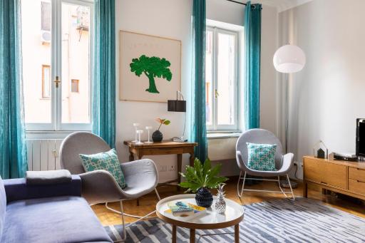 ROMAC Condotti with 3 bedrooms near the Spanish Steps - Housity