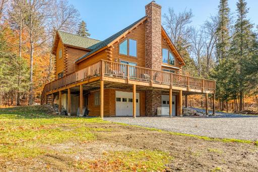 Mooseleuk Lodge - Housity