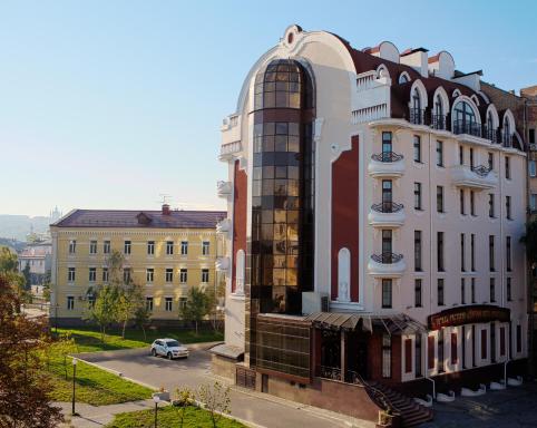 Staro Hotel - Housity