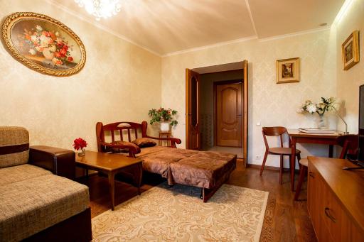 Apartment on Mozolevskogo in the Center of the City - Housity