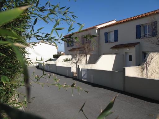 Résidence le Hameau des Pins - Housity