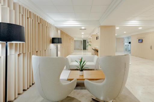 Hesperia Murcia Centro - Housity