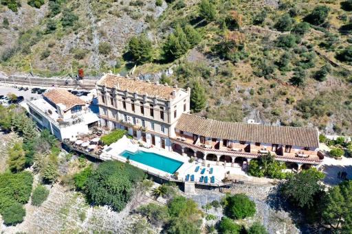 Complejo Turístico La Garganta - Housity