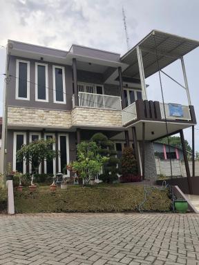 Villa Kusuma Hill A8 - Housity