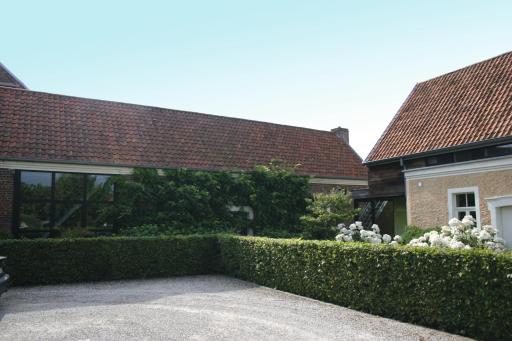 Loft ça suffit, Eddy! - Housity
