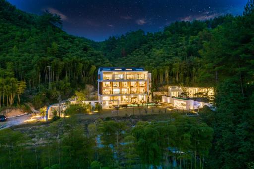 Yuntu Resort Hotel - Housity