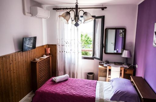 LA VIGNA FIORITA B&b - Housity