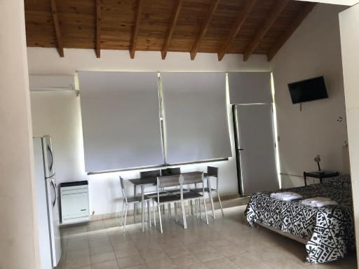 Ruffus's Apple Cipolletti - Housity