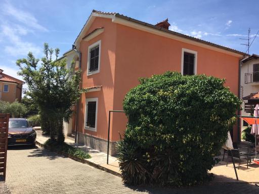 Apartment Luna met Airco Wifi en Zwembad - Housity