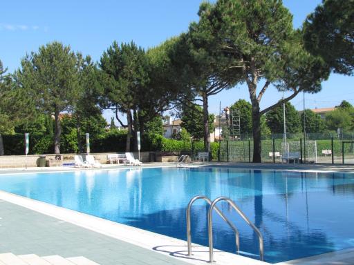 Valbella House - Housity