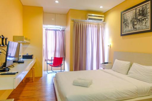 Minimalist Style Studio Apartment at Tamansari Semanggi By Travelio - Housity