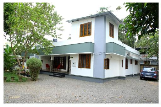 Snehatheeram Homestay - Housity